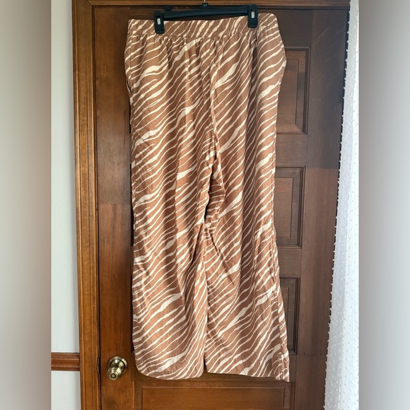 A New Day from Target Zebra Print Linen Pants 🦓 - Picture 5 of 7